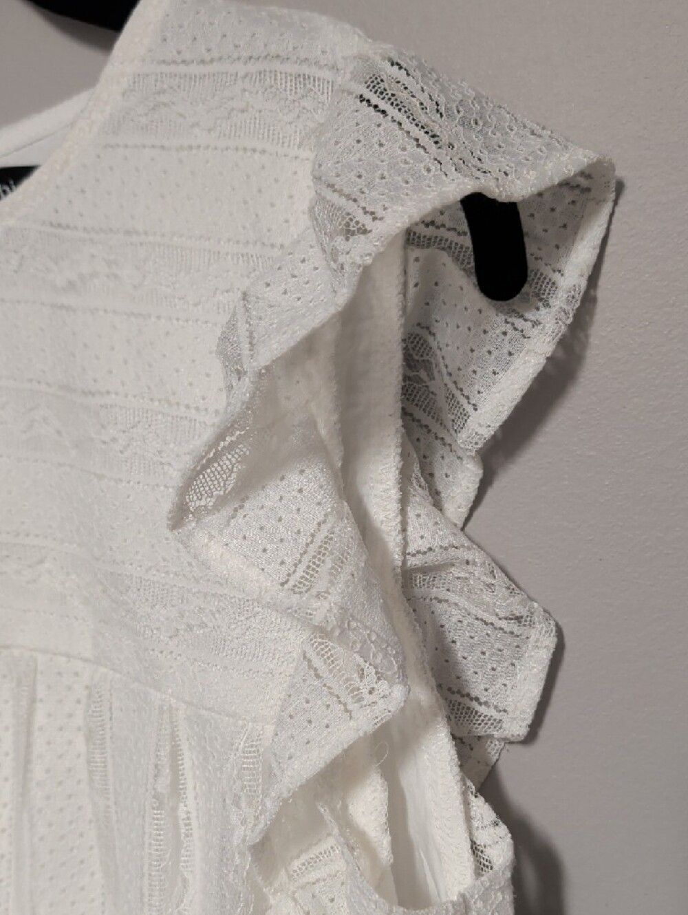 White Lace Flutter Sleeve Top - Picture 2 of 8